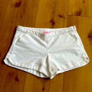 Lilly Pulitzer - Adie Shorts - size 4